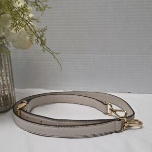 Michael Kors Cream and Gold Leather Belt with Adjustable Design